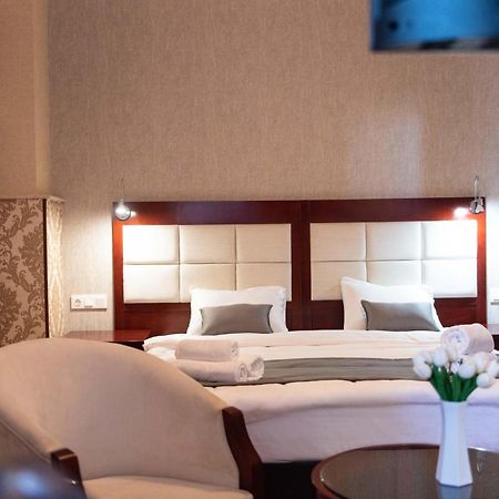 Kraveli Hotel Τυφλίδα Εξωτερικό φωτογραφία
