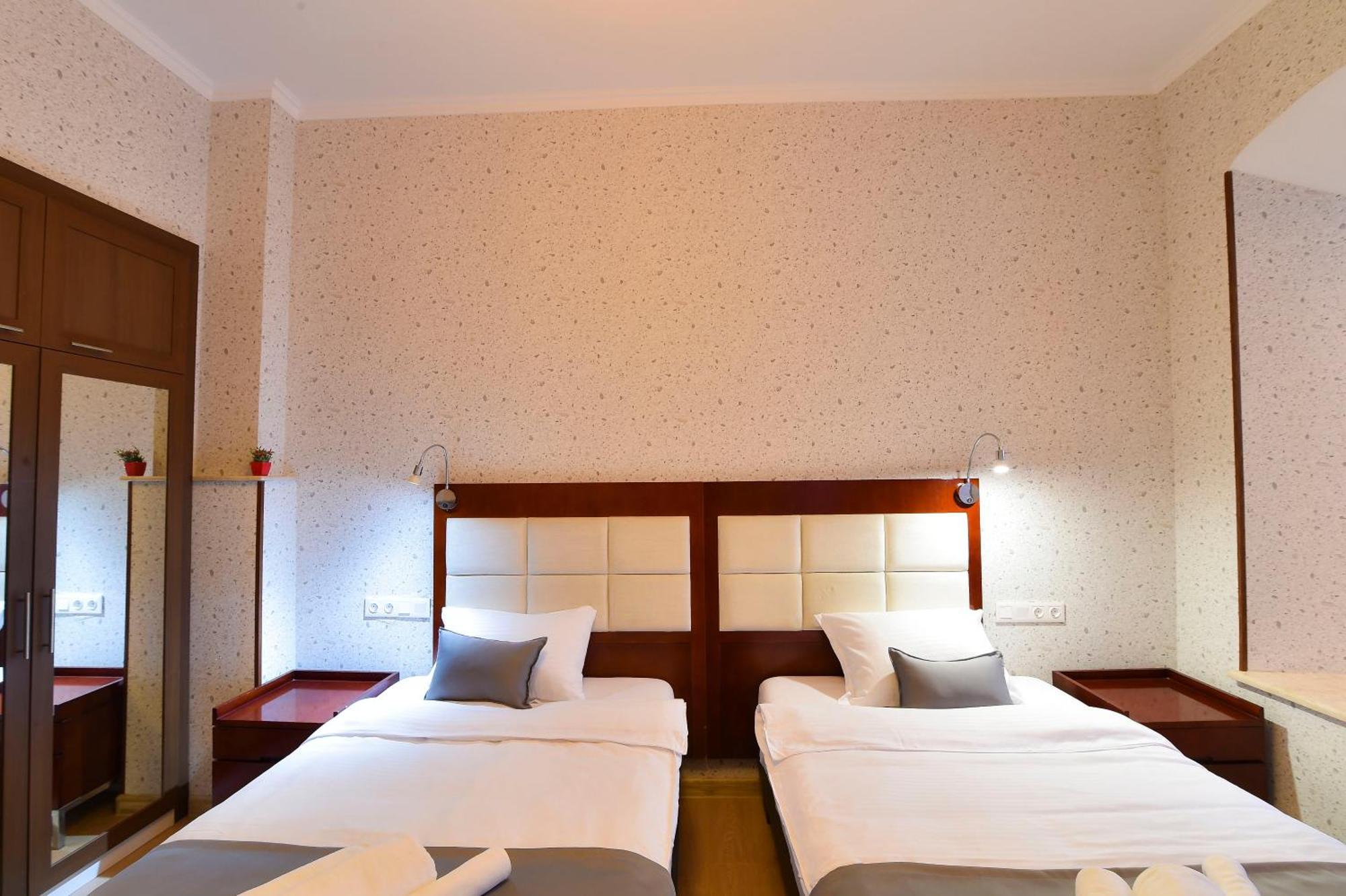 Kraveli Hotel Τυφλίδα Εξωτερικό φωτογραφία