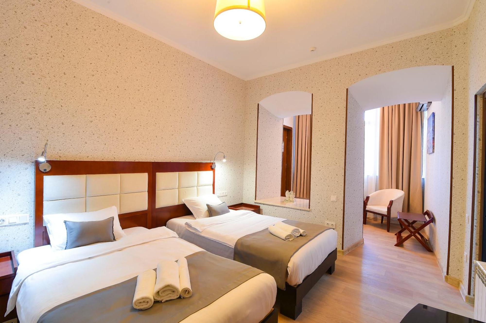 Kraveli Hotel Τυφλίδα Εξωτερικό φωτογραφία
