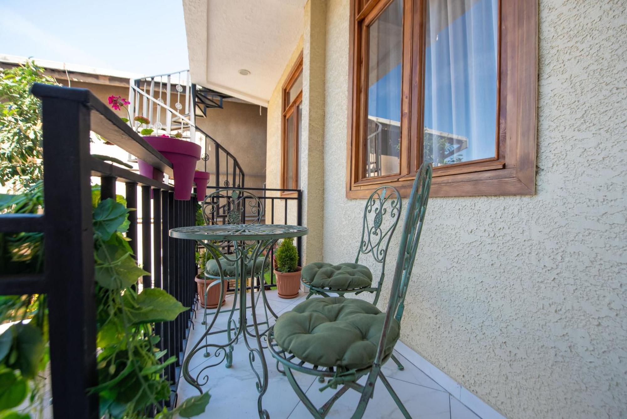Kraveli Hotel Τυφλίδα Εξωτερικό φωτογραφία