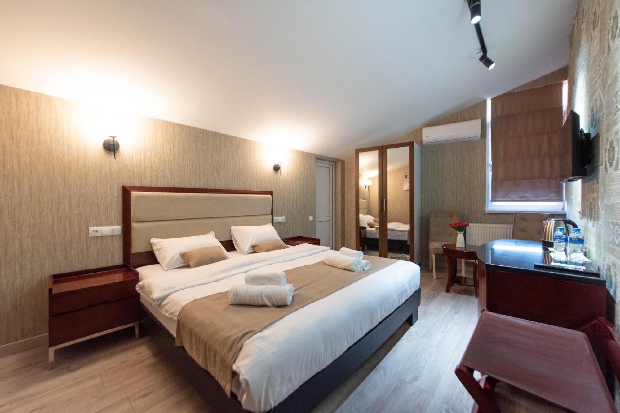 Kraveli Hotel Τυφλίδα Εξωτερικό φωτογραφία